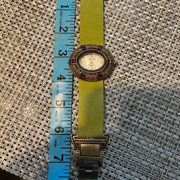 Heid Daus Watch - Picture 3 of 3